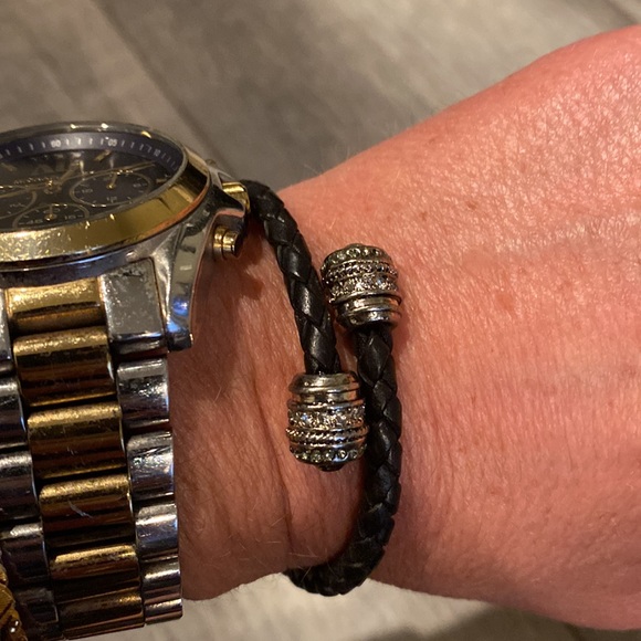 Leather Bracelet - Picture 2 of 3